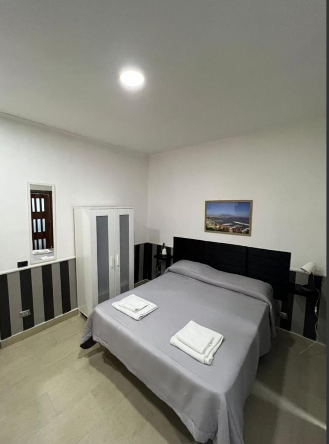 Casa Vacanza Da Totore Nápoles Exterior foto